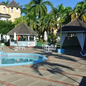Apartment 18, Ocho Rios