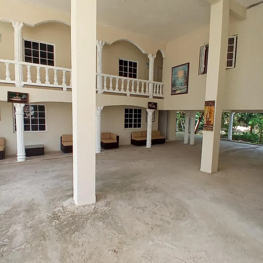 Bed & Breakfast Grace Garden Guesthouse By Eminence Ent Ocho Rios Jamaica